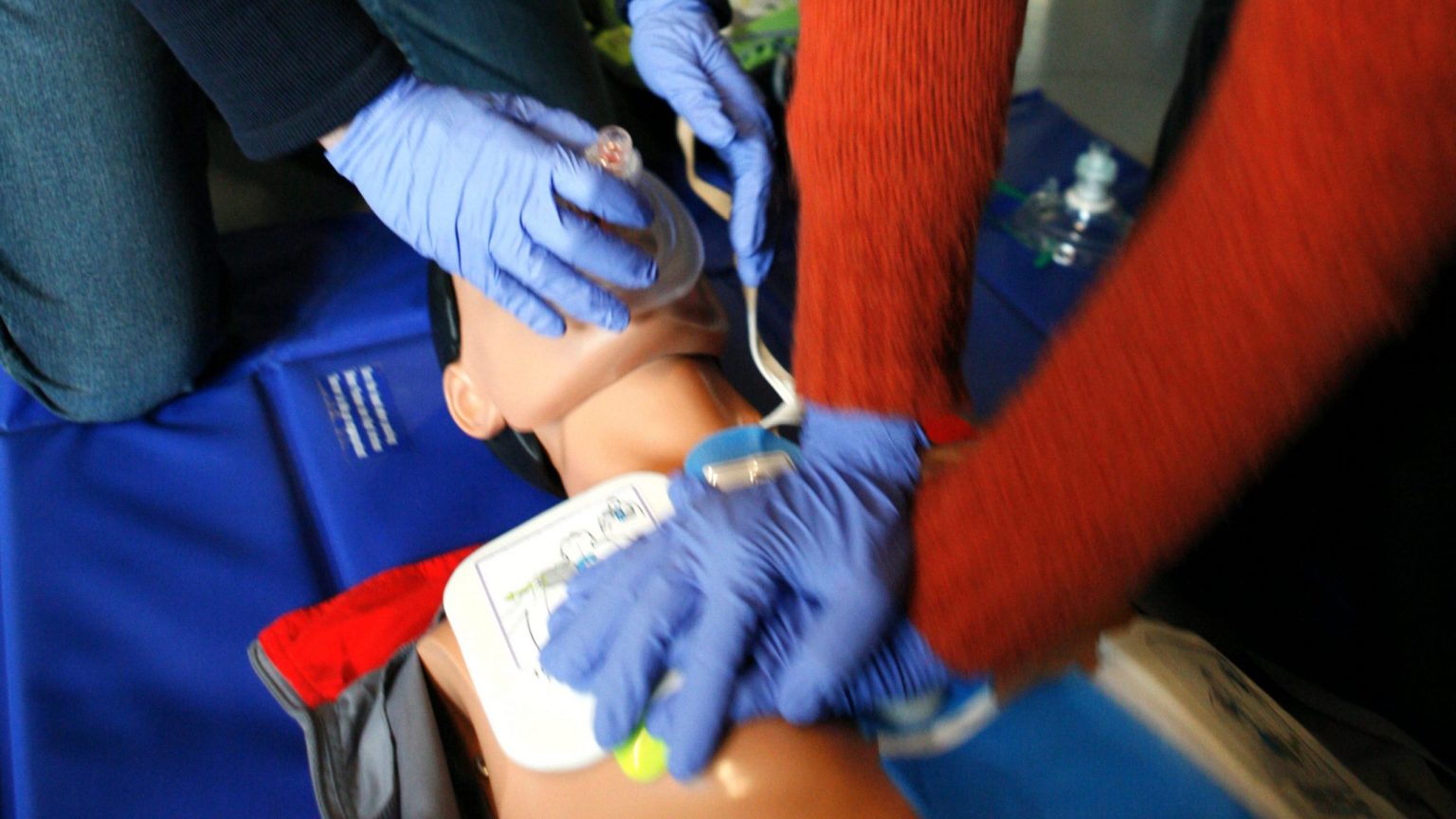 When Should Rescuers Switch Positions During CPR? The Importance of Effective CPR Practice